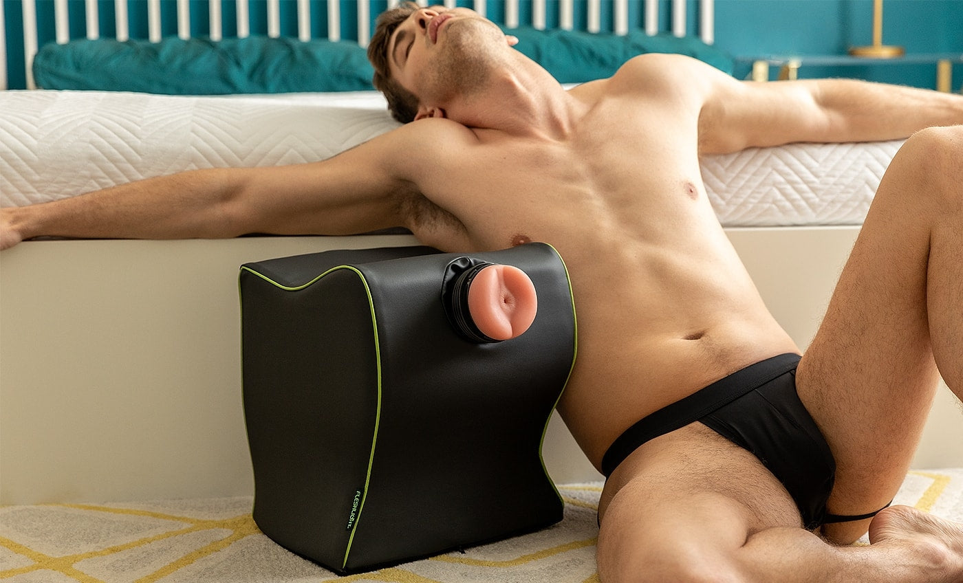 Fleshlight Top Dog Black Faux Leather - Sheets Optional