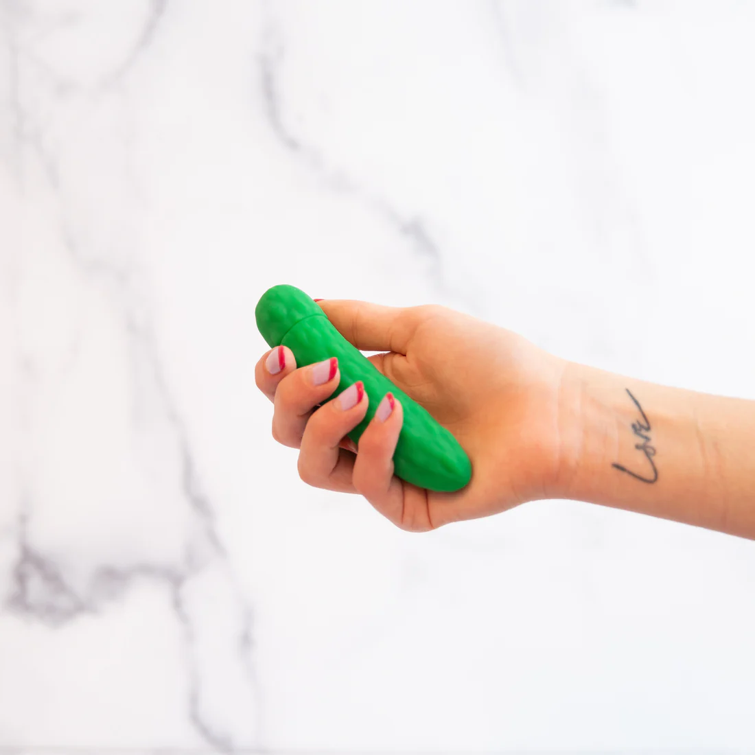 Pickle Emojibator - Sheets Optional