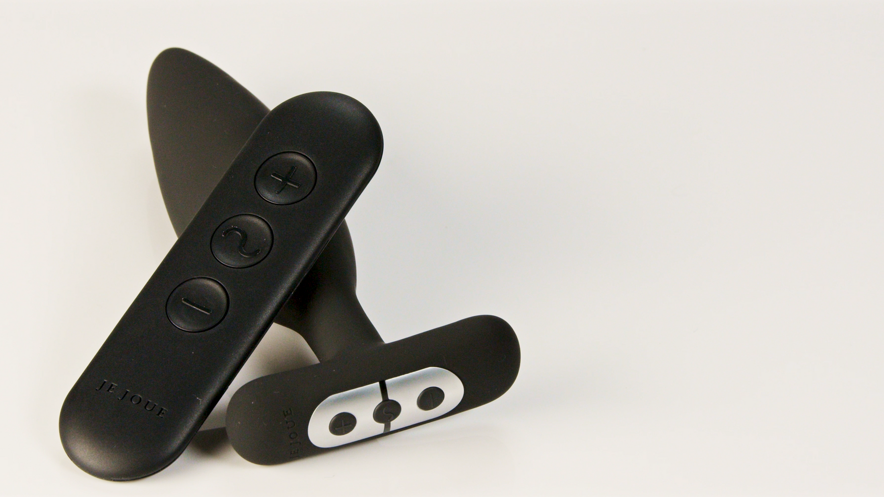 Onyx Vibrating Butt Plug Black - Sheets Optional